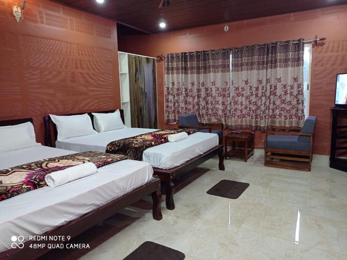 Cauvery Homestay Somvarpet Bagian luar foto