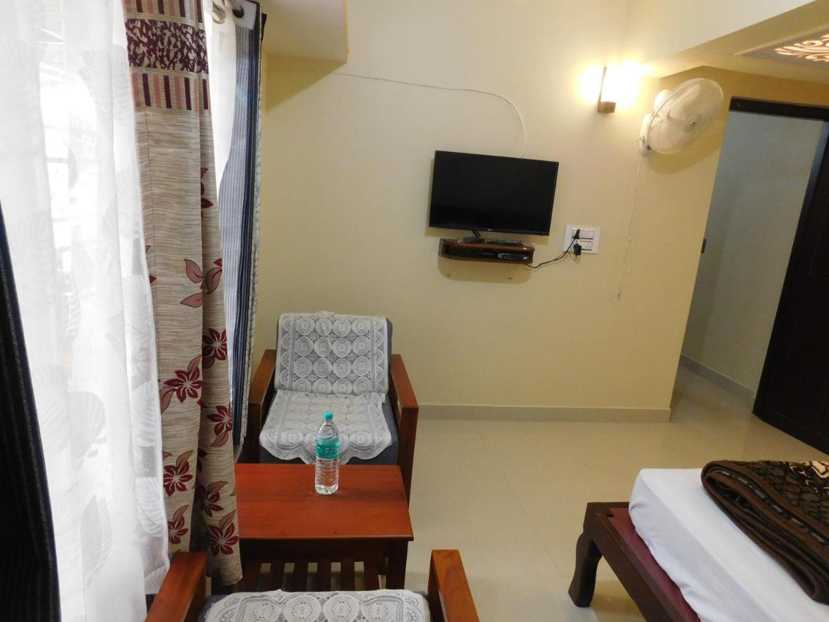Cauvery Homestay Somvarpet Bagian luar foto