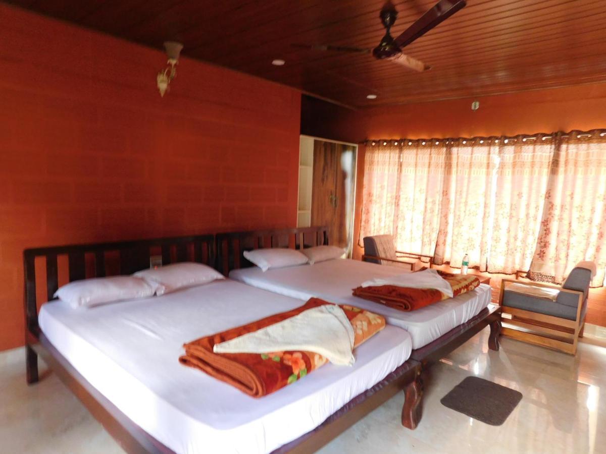 Cauvery Homestay Somvarpet Bagian luar foto
