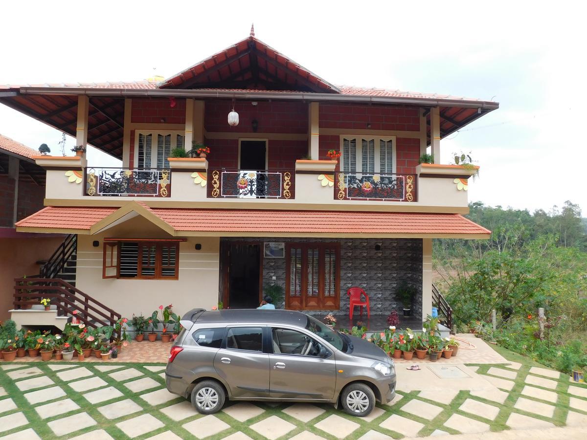 Cauvery Homestay Somvarpet Bagian luar foto